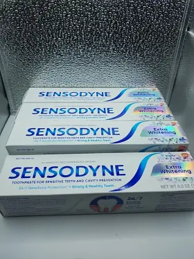 122721111128 SENSODYNE Whitening Toothpaste