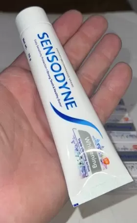 901571008186 SENSODYNE Toothpaste Expires Triple Whitening #3