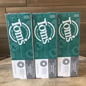 077326470145 TOMS OF MAINE Natural Luminous Toothpaste Clean