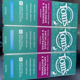 116066216870 TOMS OF MAINE Fluoride Antiplaque Whitening