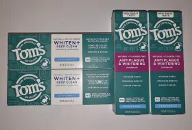 5324UST11D TOMS OF MAINE Whiten Clean Antiplaque Whitening