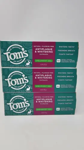 827854011675 TOMS OF MAINE Fluoride Antiplaque Whitening Pack