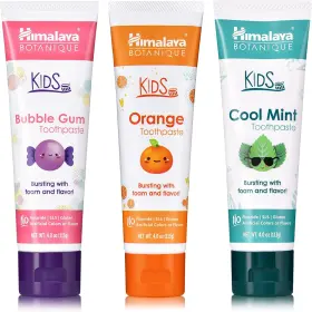 726084958821 WELLNESS USA LTD Botanique Kids Toothpaste Gum