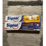 Signal Integral 8 Complet Fluoride Toothpaste Mint Antibacterial 18h Set Of 2. Fixed Price $15.00.