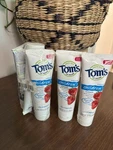 5 Tubes Toms Of Maine Kids Natural Fluoride Free Toothpaste Silly Strawberry. Fixed Price $19.99.
